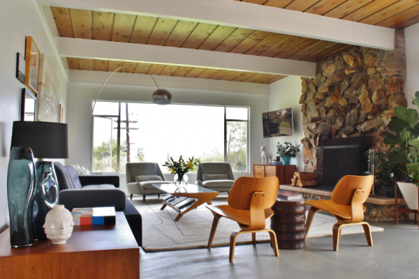 Lantai Batu atau Beton Polos